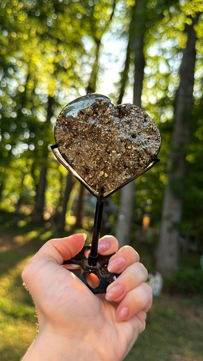 Pyrite Statement Heart on Stand
