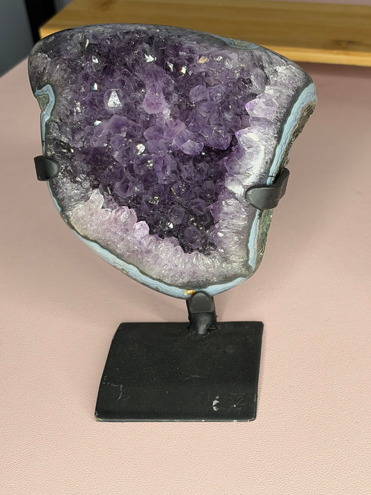 Amethyst Statement on Stand