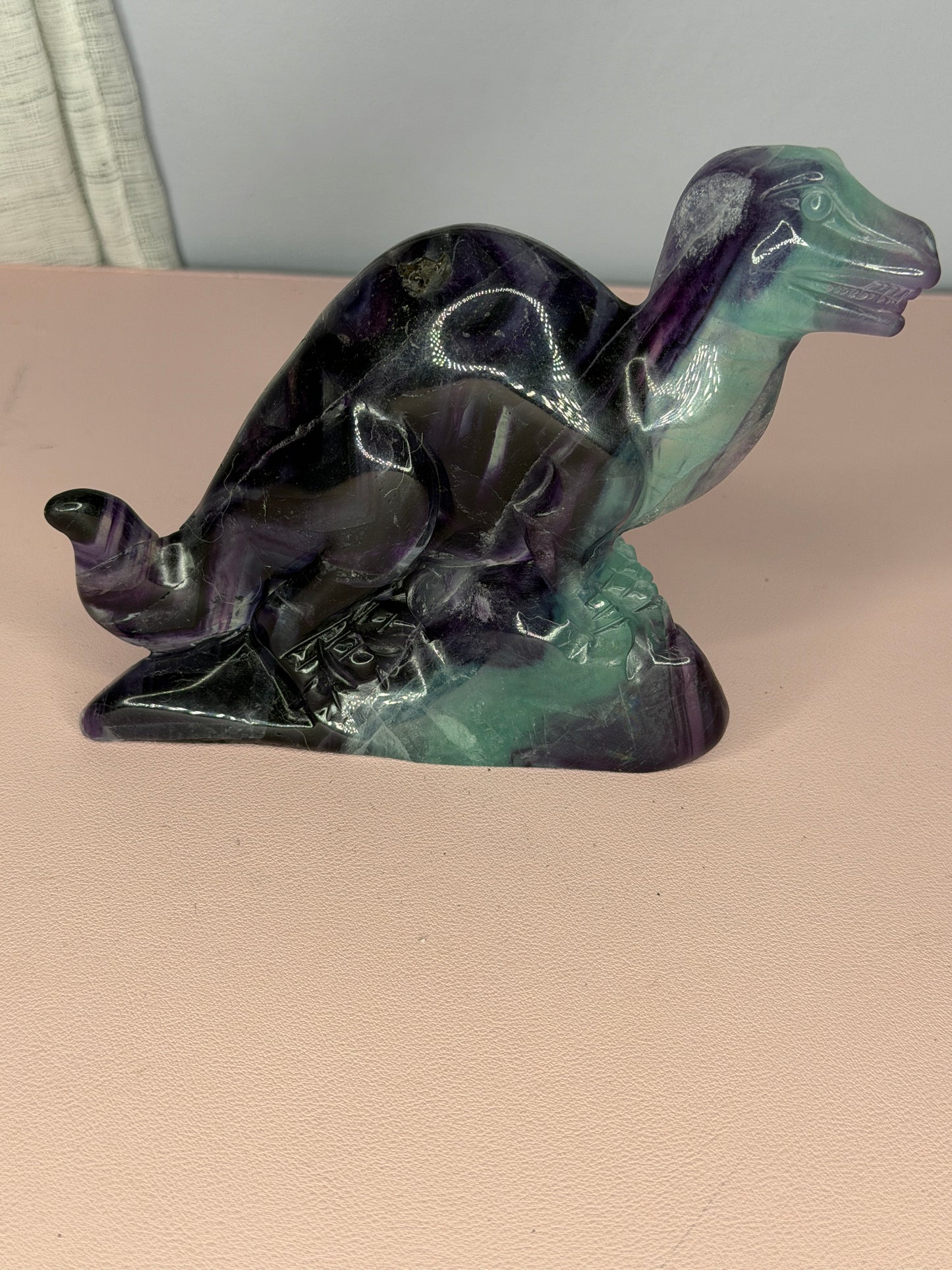 Fluorite Dinosaur (UV Reactive)