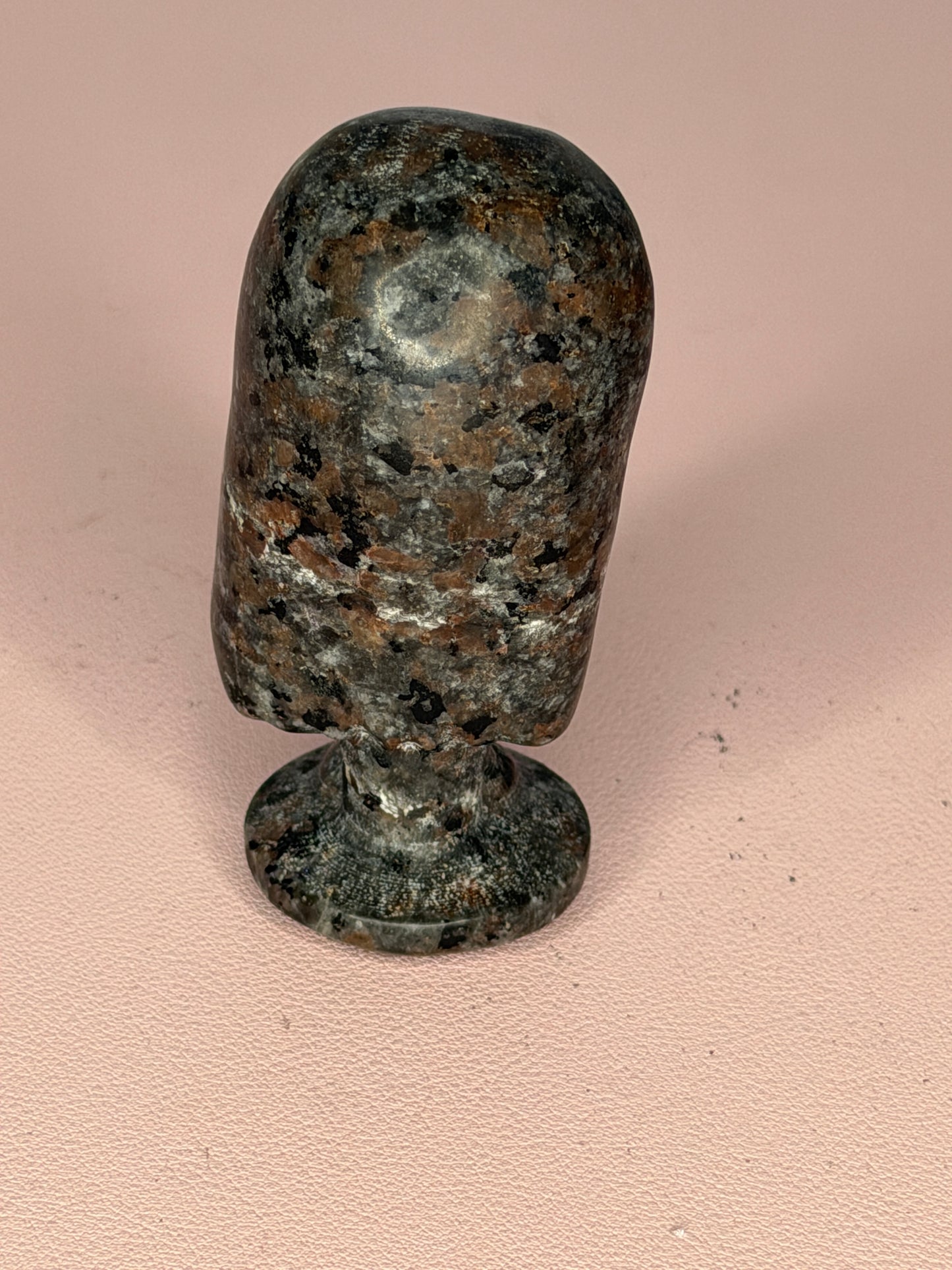 Yooperlite Sally (UV Reactive)