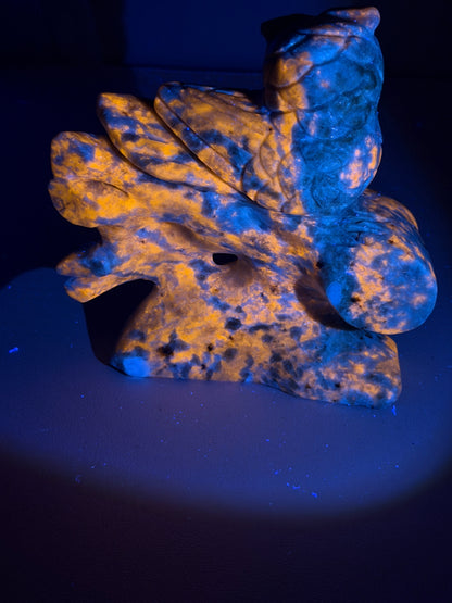 Hackmanite Owl (UV Reactive)