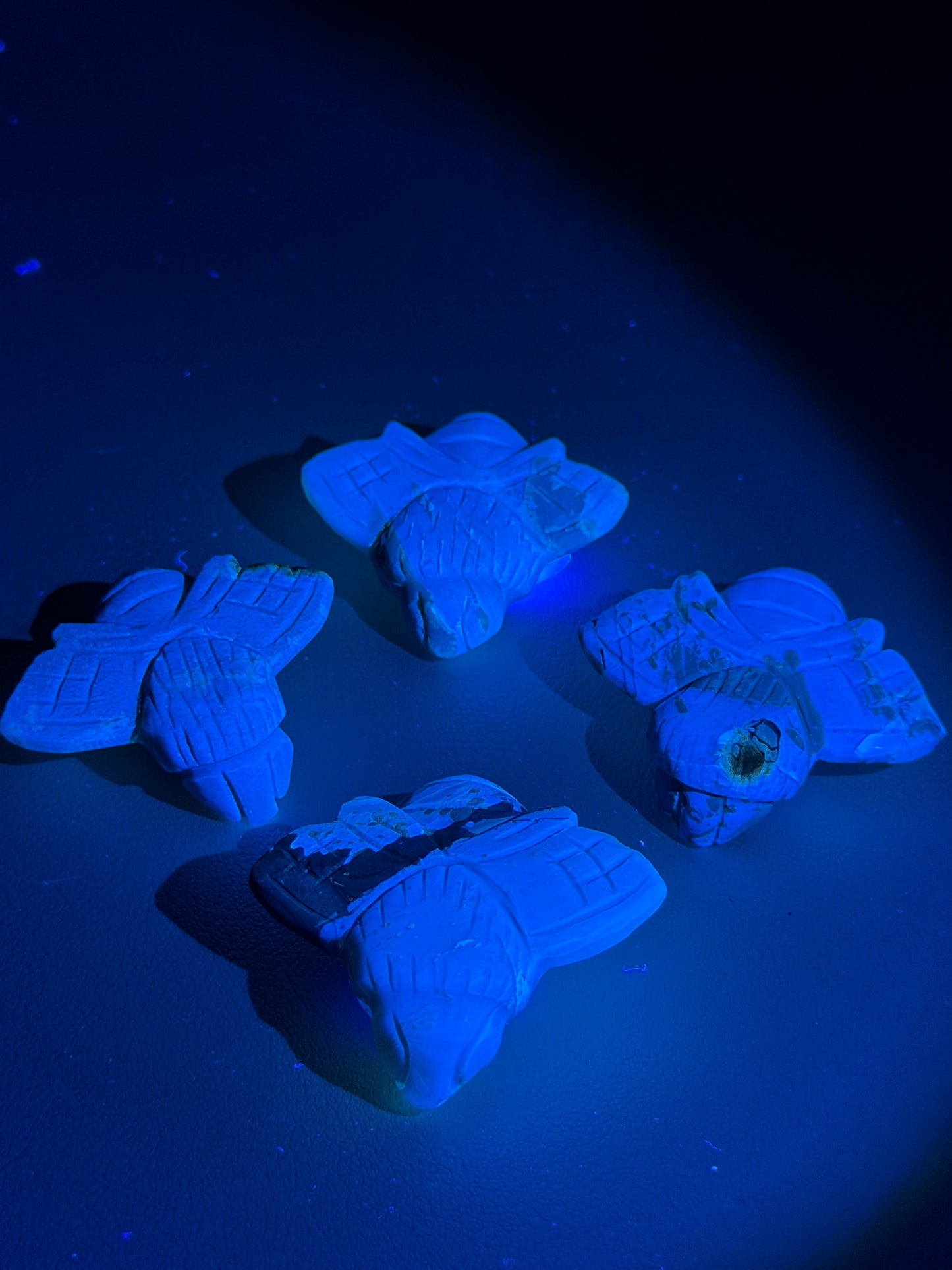 Indonesian Agate Bee (UV Reactive) Intuitively Chosen (1)
