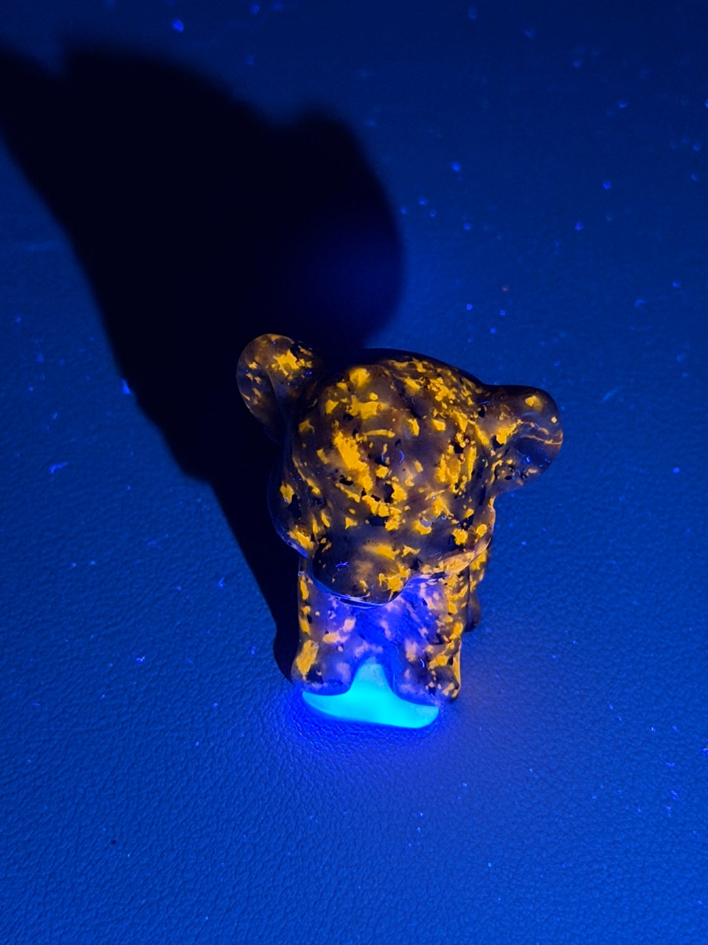 Yooperlite Simba (UV Reactive)
